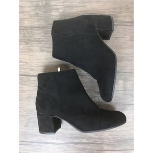 Iibby Edelman size 8 booties
